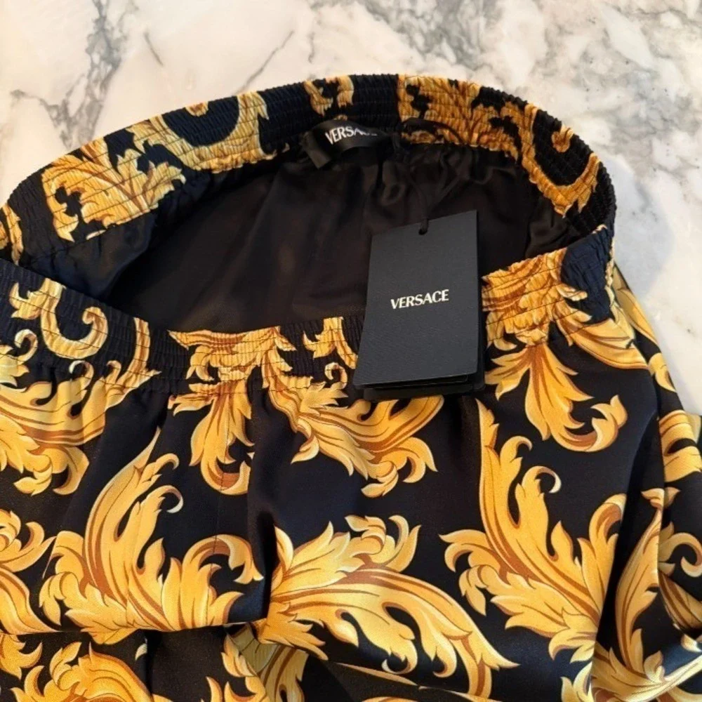 Versace Men'sBaroque Print Twill Poly Shorts Black Gold Print Shorts, sz‎ 48